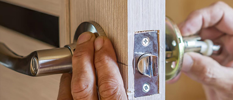 24 hour residential locksmith Agoura Hills
